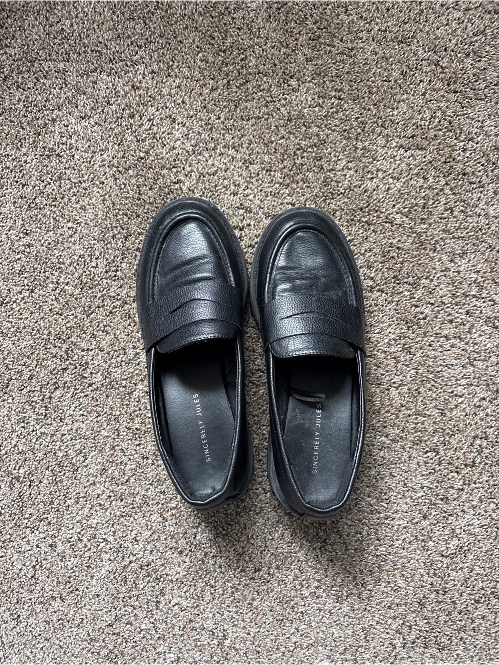 Sincerly Jules Black Chunky Lug Slip-On Loafers - Picture 3 of 11